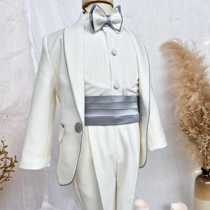 Manny Suit