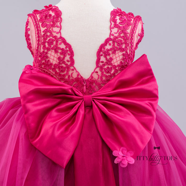 Stormi Dress (Fuchsia)