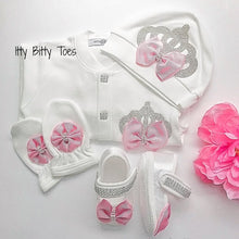 Crown Jewels Set (Pink) - Newborn Set - Itty Bitty Toes