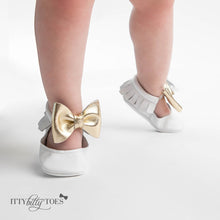 Itty Bitty Moccasins (White & Gold Bow) - Shoes - Itty Bitty Toes